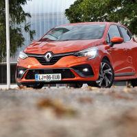 Renault clio TCe 100 intense test 2019 (2 of 19).jpg