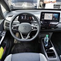 Volkswagen ID3 AMZS za volanom-12.jpg