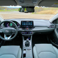 Hyundai i30 1,5 MHEV iMT test-4.jpg