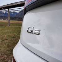 Audi Q5 40 TDI quattro S tronic S-line-6.jpg