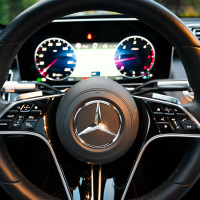 Mercedes S dozivetje AMZS-58.jpg