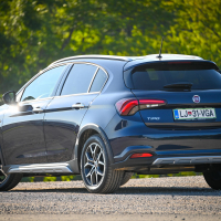 Fiat tipo cross 1.0 T3 GSE test AMZS-9.jpg