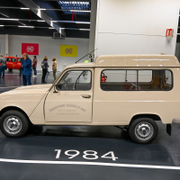 Renault 4 katrca 60 let-17.jpg