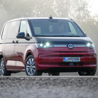 Volkswagen multivan eHybrid style - test 2022