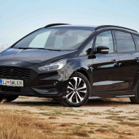 Ford S-max 2.5 duratec hybrid ST-line - test 2023