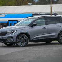 Renault austral E-tech full hybrid 200 iconic esprit alpine - test 2023