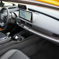 Toyota prius 2.0 PHEV premium - test 2024