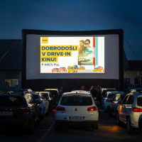 Drive-in kino pred AMZS Ptuj