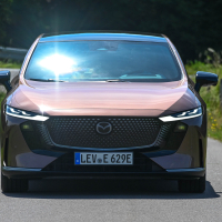 Mazda 6e - za volanom 2025