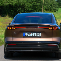 Mazda 6e - za volanom 2025