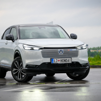 Honda HR-V e:HEV - panorama 2025