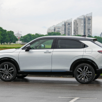 Honda HR-V e:HEV - panorama 2025