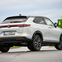 Honda HR-V e:HEV - panorama 2025