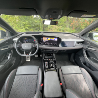 Audi Q6 e-tron quattro business - test 2025