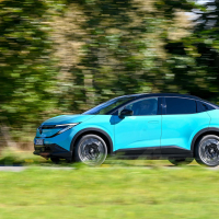 Novi nissan leaf - za volanom 2025