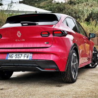 Renault clio - za volanom 2025