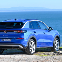 Volkswagen T-roc - Za volanom 2025