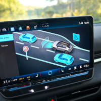 Volkswagen T-roc - Za volanom 2025