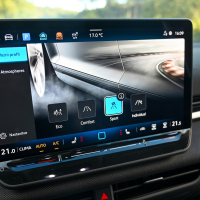 Volkswagen T-roc - Za volanom 2025