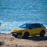 Volkswagen T-roc - Za volanom 2025