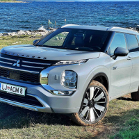 Mitsubishi outlander 2.4 PHEV instyle - test 2025
