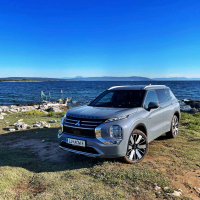 Mitsubishi outlander 2.4 PHEV instyle - test 2025