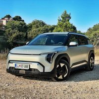 Kia EV3 sky 58,3 kWh - panorama 2025