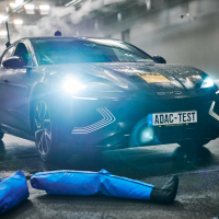 AMZS test asistenčnih sistemov v slabih vremenskih razmerah - test naprav 2026