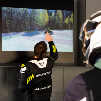 AMZS napredne tehnike vožnje in napredne tehnologije z video-analizo vožnje motorista - na motorju 2026