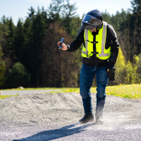 AMZS napredne tehnike vožnje in napredne tehnologije z video-analizo vožnje motorista - na motorju 2026