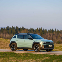 Renault 4 e-tech electric techno - test 2026