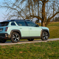 Renault 4 e-tech electric techno - test 2026
