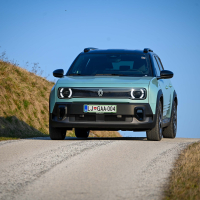 Renault 4 e-tech electric techno - test 2026