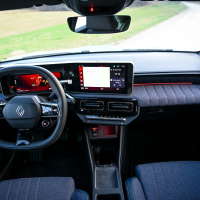 Renault 4 e-tech electric techno - test 2026