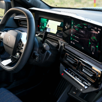 Renault 4 e-tech electric techno - test 2026