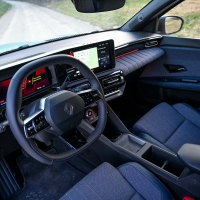Renault 4 e-tech electric techno - test 2026