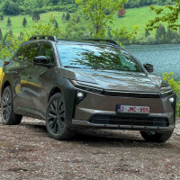 Toyota bZ4X touring - za volanom 2026