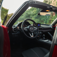 Mazda MX-5 exclusive - panorama 2026