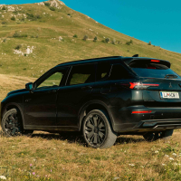 Mitsubishi outlander 2.4 PHEV black edition - panorama 2026