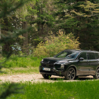 Mitsubishi outlander 2.4 PHEV black edition - panorama 2026