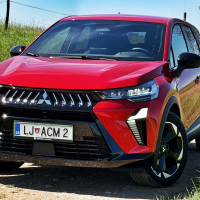 Mitsubishi grandis 1.3 DI-T mHEV DCT 7 intense - test 2026