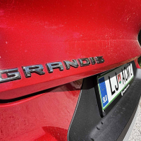 Mitsubishi grandis 1.3 DI-T mHEV DCT 7 intense - test 2026