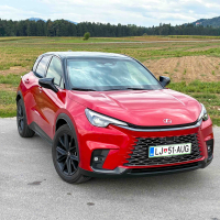 Lexus LBX 1.5 HEV E-CVT - test 2026