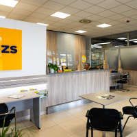 Prenovljen AMZS Ljubljana Dunajska - sprejem na servisu