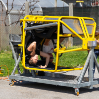 Simulator vožnje in simulator prevračanja