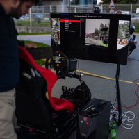 Simulator vožnje in simulator prevračanja