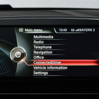 BMW-ConnectedDrive-display.jpg