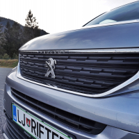 Peugeot rifter (21 of 22).jpg