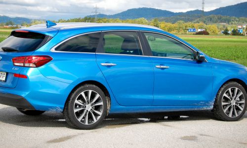 Kratek test: Hyundai i30 wagon 1.6 CRDi HP DCT impression