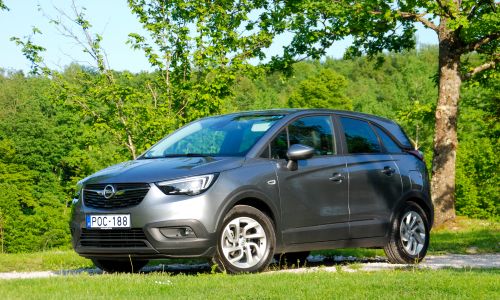 Kratek test: Opel crossland X 1.2 60 kW enjoy